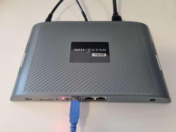 NovaStar TB40 LED controller